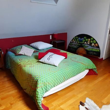 B&B Ferme De La Rouzannerie Pour 2 Ou Famille Lanneray Exterior foto